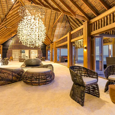 Hurawalhi Island Resort-2
